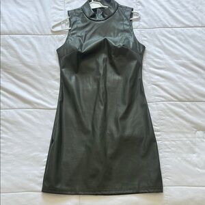 Etro Green Sheath Mini Dress Sleeveless Mock Neck